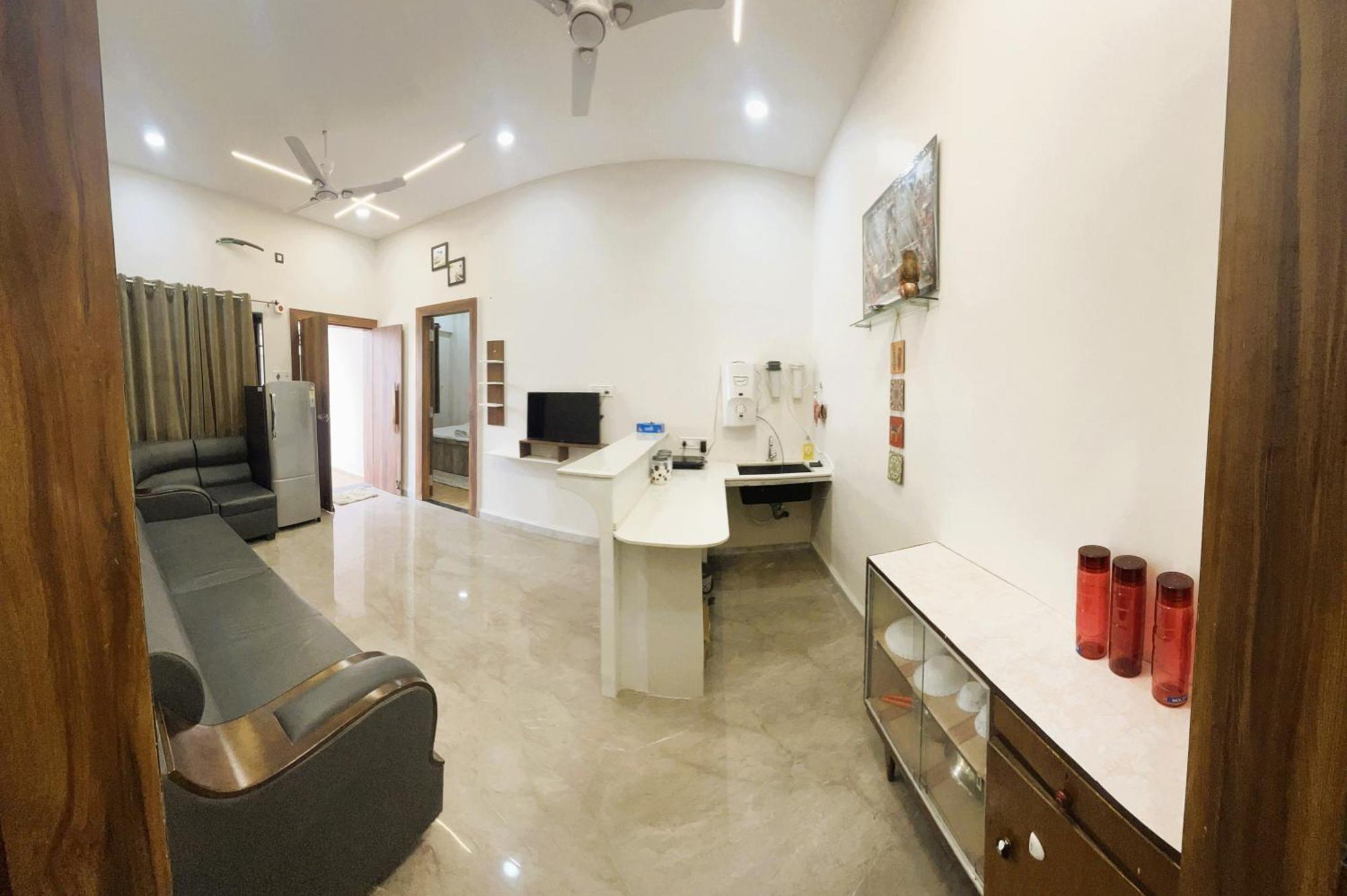 Shree Stay Inn Luxe' Holiday Home Ujaim Exterior foto